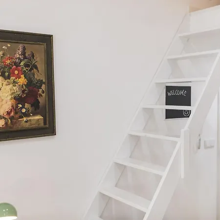 Vintage Flat In Graca Apartament *